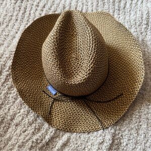 Wallaroo Hat Company Sierra Hat - like new- worn once!